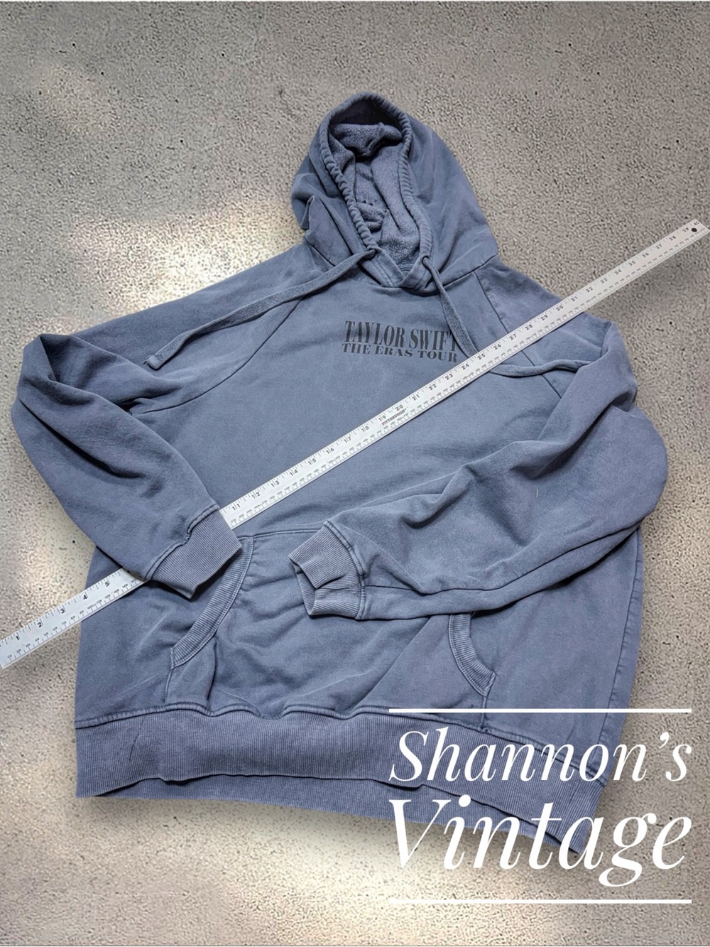 Taylor Swift The Eras Tour 2023 sz Medium oversized hoodie A9